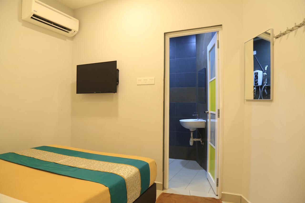 Lavana Hotel Batu Caves Экстерьер фото