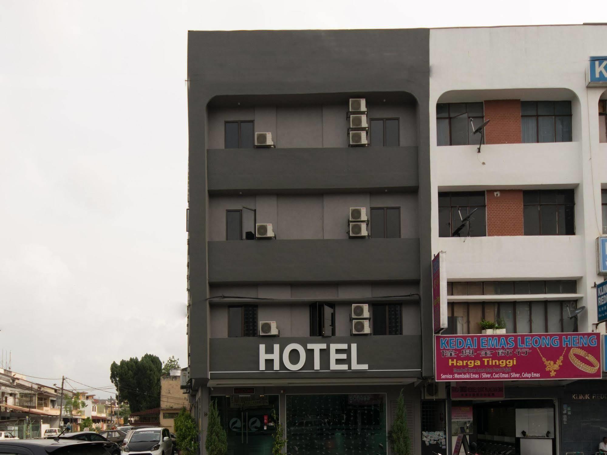 Lavana Hotel Batu Caves Экстерьер фото