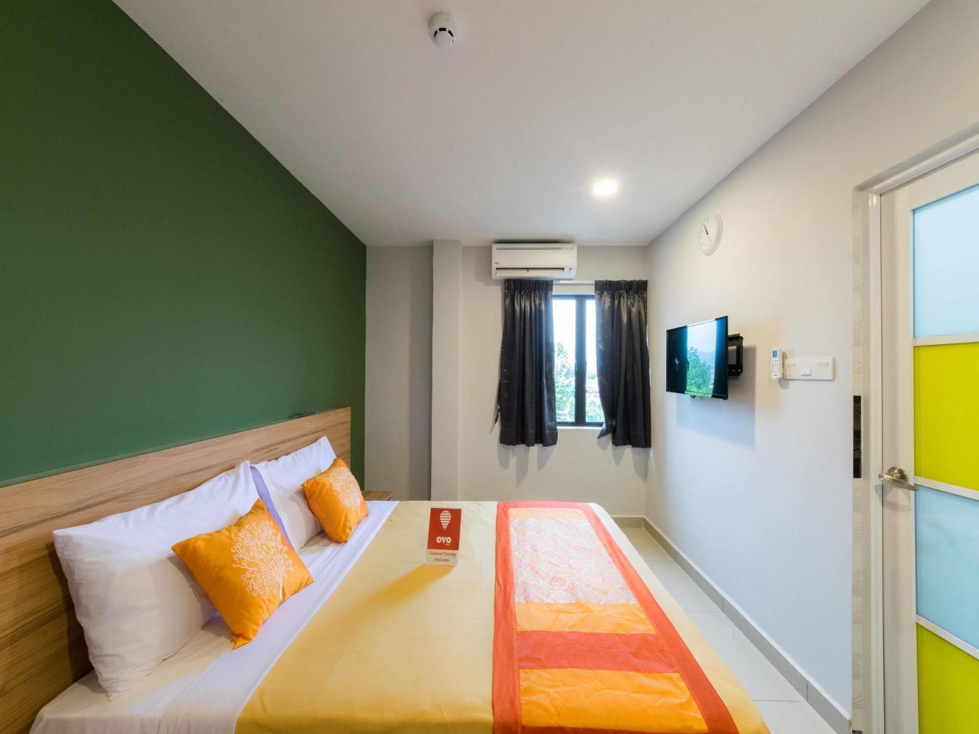 Lavana Hotel Batu Caves Экстерьер фото